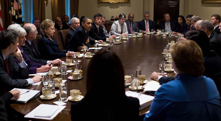 Cabinet_meeting
